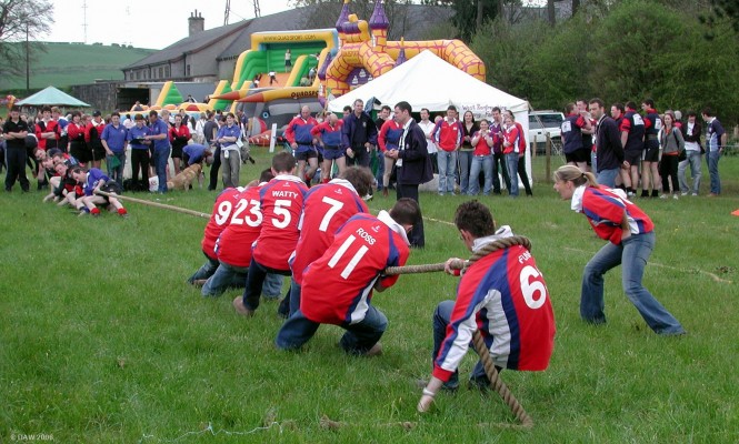 2006, West Renfrewshire Young farmers tug of war
