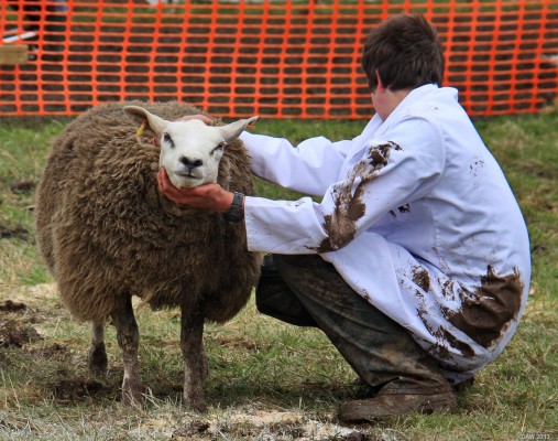 2013, Well at least my face is cleaner than your coat
