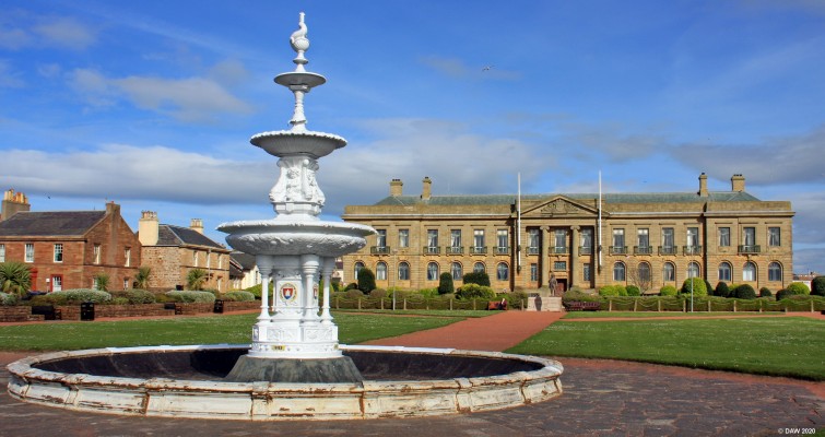 Stevens Fountain, The Low Green, Ayr
The fountain was presented to the Town of Ayr in 1892 by James Steven.  Sadly I've never seen it with any water flowing.  The impressive Ayr County Buildings are in the background
