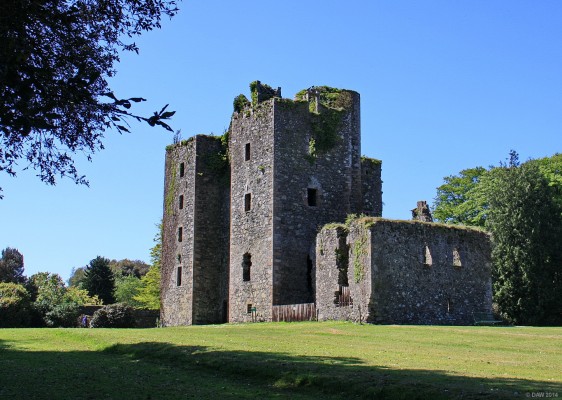 Castle Kennedy
Destroyed by fire in 1716 along with much of its history but it is known to date from the 14th century with additional wings added over the years.  [url=http://www.streetmap.co.uk/streetmap.dll?G2M?X=211050&Y=560860&A=Y&Z=3/]Map location[/url]
