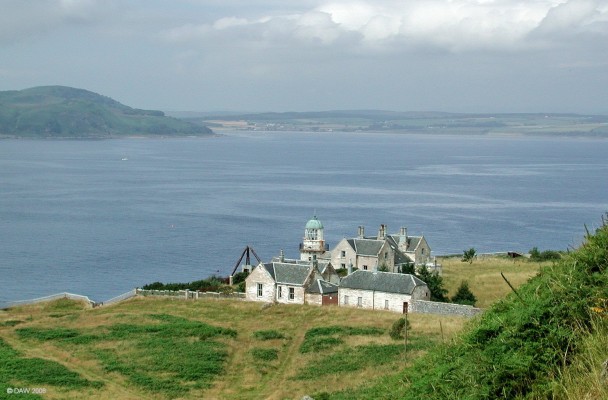 Over looking Wee Cumbrae Lighthouse towards Bute
This lighthouse was built in 1793 by Thomas Smith, it stands at the edge of a cliff on a raised beach with another cliff behind it from where this photo was taken.  Kilchattan Bay on Bute can be seen in the distance.  [url=http://www.streetmap.co.uk/streetmap.dll?G2M?X=213985&Y=651280&A=Y&Z=3/]Map location.[/url]
