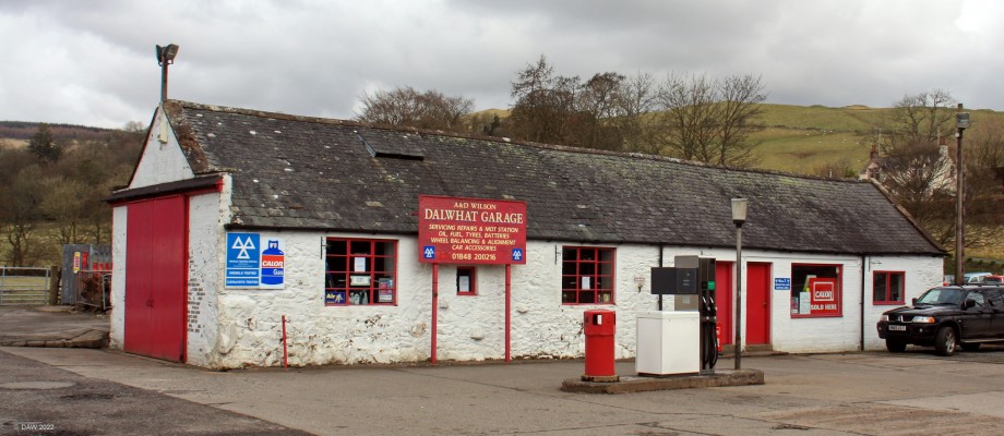 Dalwhat Garage, Moniaive
An old style garage in the small village of Moniaive.  [url=http://www.streetmap.co.uk/map?X=278252&Y=590810&A=Y&Z=115&ax=277987&ay=590965/] Map location. [/url]
