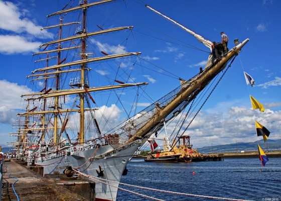 Dar Meodiezy, Tall Ships Greenock, 2011
Built in 1981 at the Gdansk ship yard in Poland when Poland was still part of the Soviet Union.  Her home port is Gdynia in Poland.  Dar Meodziezy was the prototype of a class of six ships, the Russian ship Mir is one of her sister ships.
