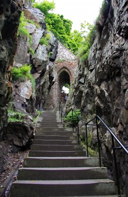 Dumbarton Castle entrance
The rather daunting stairs that take you up to the top of Dumbarton rock, well worth the effort though. [url=http://www.streetmap.co.uk/map.srf?X=239983&Y=674425&A=Y&Z=115/] Map location. [/url]
