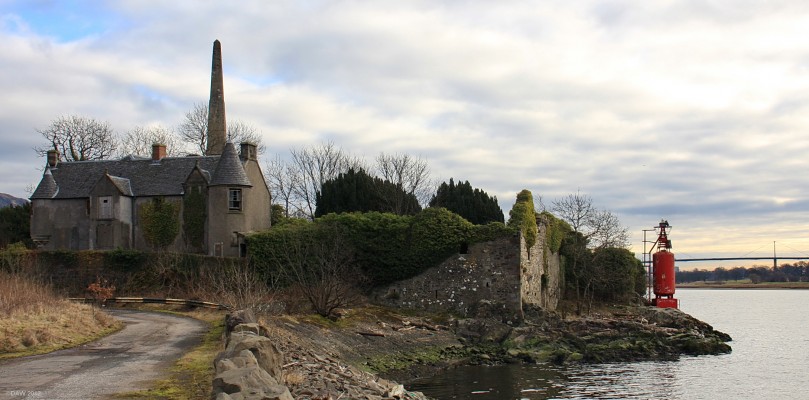 Dunglass House and Castle
Built over a period between about 1400 and 1540, the oldest part is towards the river.  The monument is to commemorate Henry Bell, builder of The Comet steam ship.  Today this catagory B listed building stands isolated in the grounds of the former Esso Oil Terminal awaiting its fate. [url=http://www.streetmap.co.uk/map.srf?X=243650&Y=673575&A=Y&Z=120/] Map location. [/url]
