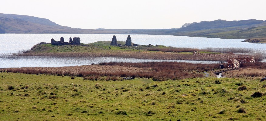 Eilean Mor, Finlaggan Loch, Islay
Finlaggan was the seat of The Lord of the Isles and of Clan Donald.  The ruins of some of the buildings where the Lords rules the Bebrides can still be seen.  Teh site is in the care of the [url=http://www.finlaggan.com/] Finlaggan Trust. [/url]
