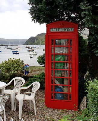 Engaged Telephone Box, Portree, Isle of Skye
Someone seems to have put good use to an old disused telephone box in Portree.
