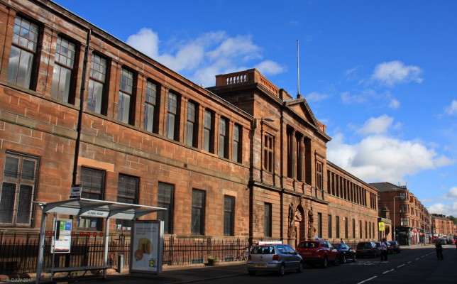 The former office of Fairfields Shipyard, Govan
Fairfield Shipbuilding and Engineering Company was formed here in 1886, taking its name from Fairfields Farm that stood on the ground across the road in Elder Park.  This office is no longer part of the present day shipyard and has become the Fairfields heritage centre.
