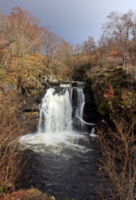 The falls of Falloch
A few miles south of Crianlarich are the Falls of Falloch.  The River Falloch passes through Glen Falloch on its way to Loch Lomond and drops about 30ft at this point.  Its a nice place to stop on a Journey north or south as it is right on the main A82.  [url=http://streetmap.co.uk/map.srf?X=233700&Y=720815&A=Y&Z=120/] Map location. [/url]
