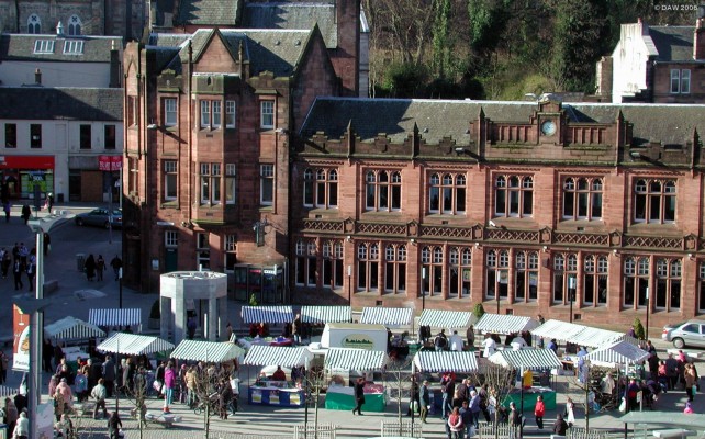 Gilmour Street, Paisley
The saturday farmers market at Gilmour Street in Paisley.  The impressive sand stone building inthe back ground is what used to be the main Post Office, its now a pub, called, The Last Post.
