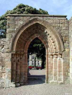 Gateway to Abbey Church yard, Kilwinning
Part of the ruined 12th Century Kilwinning Abbey which today leads into the Abbey Church which was built along side the ruins.  [url=http://www.streetmap.co.uk/idmap.srf?X=230390&Y=643275&A=Y&Z=120/] Map location. [/url]
