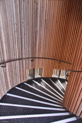 Forsinard Flows viewing tower
Insside the Forsinard Flows Nature Reserve viewing tower.  [url=http://streetmap.co.uk/map?X=288672&Y=942188&A=Y&Z=120/] Map location. [/url]
