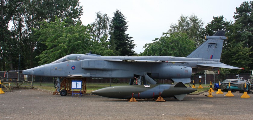 SEPCAT Jaguar, Morayvia, Kinloss
The Jauguar was an Anglo-French attack Aircraft used the the Royal Airforce and French Airforce.  XZ113 entered service with the RAF in 1976 and retired in 2005.  [url=https://www.morayvia.org.uk/] Morayvia [/url] Aviation Museum acquired the aircraft in 2017.
