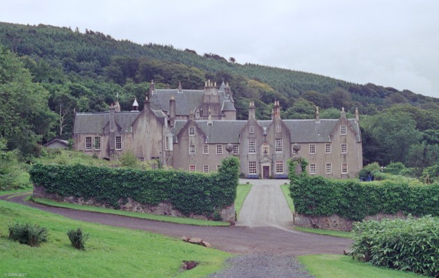 Kelburn Castle, Ayrshire, 1988
[url=http://streetmap.co.uk/map.srf?X=221728&Y=656796&A=Y&Z=120/] Map location. [/url]
