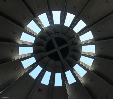 Kilmun Mausoleum
Looking up at the domed roof inside Kilmun Mausoleum. [url=http://streetmap.co.uk/map?X=216591&Y=682083&A=Y&Z=115/] Map location. [/url]
