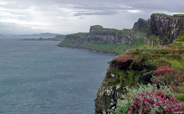 Looking South from Kilt Rock, Skye
The Island in the distance is probably Rona and beyond that you can just make out the hills of the mainland.
