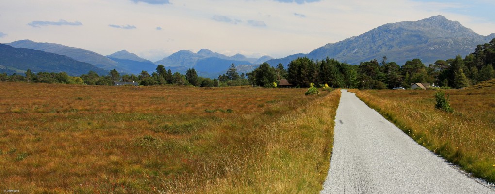 Looking West near Kentra Bay
A view towards the mountains of Sunart and Ardgour from near Kentra Bay. [url=http://www.streetmap.co.uk/map.srf?X=169618&Y=765374&A=Y&Z=126&ax=166780&ay=768479/] Map location. [/url]
