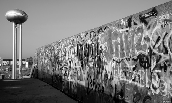 Motherwell Bridge, Motherwell footbridge
It could be a scene from War of the Worlds but its actually the old water tower from the Motherwell Bridge Engineering factory, taken from a footbridge.  [url=http://www.streetmap.co.uk/map.srf?X=274640&Y=657952&A=Y&Z=110/] Map location. [/url]
