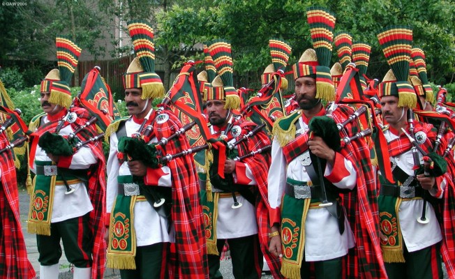 2006, Instruments at the ready
The Patiala pipe band awaits the command to move off during the 2006 Neilston Live! event.
