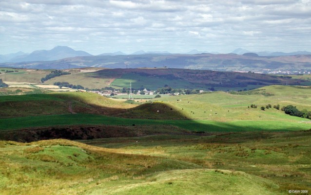 Neilston from James's Hill
Clouds casting shadows on the fields around James's Hill.  Neilston is in the centre of the picture, yu can just make out the white Parish Church and steeple.  Ben Lomond is in the top left hand corner.  [url=http://www.streetmap.co.uk/streetmap.dll?G2M?X=248695&Y=653140&A=Y&Z=3/] Map location. [/url]
