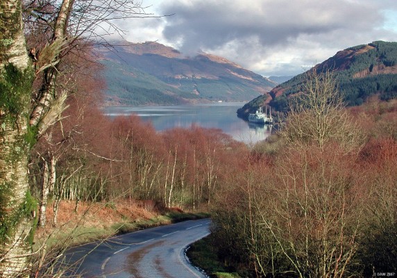 Over looking Loch Long, Winter
Looking up Loch Long from above Finnart Oil Terminal.  RFA Fort Austin is moored at the Glen Mallan Munitions Jetty in the distance. [url=http://www.streetmap.co.uk/streetmap.dll?G2M?X=223940&Y=694555&A=Y&Z=3/]Map location[/url]
