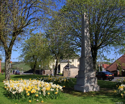 The Robertson Memorial, Neilston
