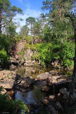 Rock Pools, Torridon House 
On the north sore of Upper Loch Torridon lies Torridon House.  This view is one of the rock pools on the river that flowers through the grounds.  [url=https://streetmap.co.uk/map.srf?X=186901&Y=857499&A=Y&Z=115/] Map location. [/url]
