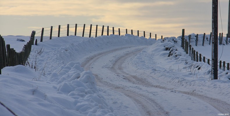 Round the bend
You just have to hope you don't meet the snow plough coming the other way.  [url=http://www.streetmap.co.uk/map.srf?X=247205&Y=653746&A=Y&Z=115/] Map location. [/url]
