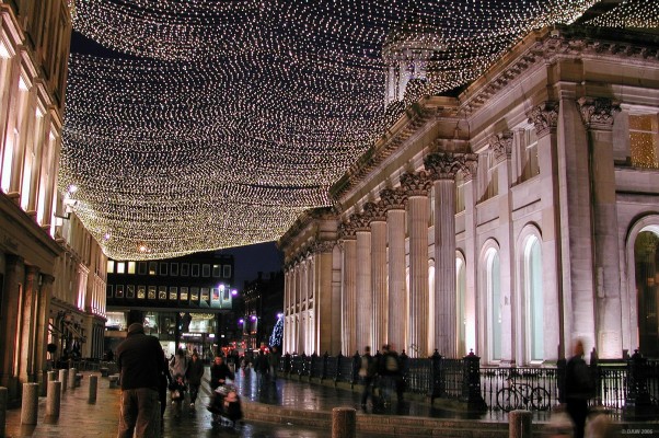 Royal Exchange Square, Christmas
Looking down Royal Exchange Square towards Queen Street.  On the right is the Gallery of Modern Art, formerly the Sterling Library.  You just see its tower through the web of lights.  [url=http://www.streetmap.co.uk/streetmap.dll?G2M?X=259063&Y=665322&A=Y&Z=1]Map location[/url]

