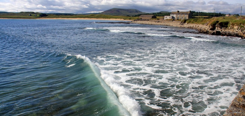 Sandside Bay, Caithness
The people around Dounreay are still living with the legacy of being at the leading edge of the UK's Nuclear program.  Although both fast reactors have long since closed, radio active particles are still washed up onto the lovely sandy beach here at Sandside Bay, only a short distance from Dounreay.  Unfortunately the mistakes made by the Nuclear Industry in the past are something that will be here in Caithness for a long time.   
