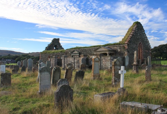 Skipness Chapel and Graveyard
Also known as St Brendans or Kilbrannan Chapel.  It is thought to have been built in the late 13th or early 14th centiry.  It replaced an earlier chapel dedicated to St Columba at the nearby Skipness Castle.  [url=http://streetmap.co.uk/map.srf?X=191045&Y=657522&A=Y&Z=115/] Map location. [/url]
