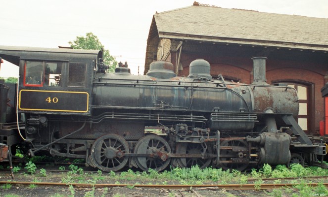 Steam Loco 40, New Hope Railroad PA, 1989
Looking a little worse of the wear this locomotive dates from 1925 and operated until 1962 before being bought by the Newhope Railroad.  At the time this photo was taken it was ouot of service but since 1991 has once again been in operation on the Newhope preservation line.
