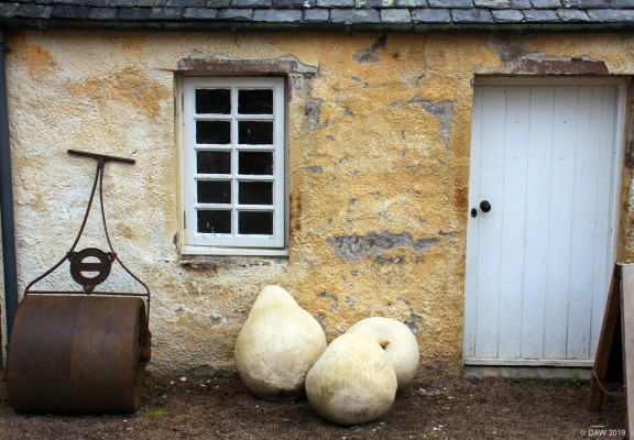 Stone Apples, Fyvie Castle
Stone apples and pears, Fyvie Castle Gardens.
