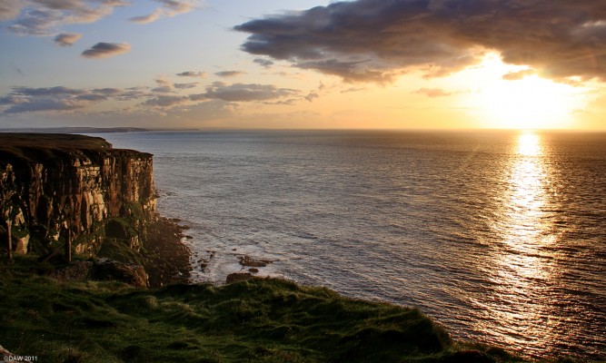 Sunset at Dunnet Head
Sunset at the most northerly point on Mainland Britain. [url=http://www.streetmap.co.uk/map.srf?X=320214&Y=976706&A=Y&Z=115/] Map location. [/url]
