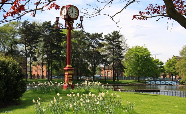 The Oswald Clock, Victoria Park, Glasgow
