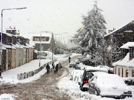 Looking along Uplawmoor Road, Neilston
Taken in 2010 during a snow storm.  [url=http://www.streetmap.co.uk/map.srf?X=247600&Y=657042&A=Y&Z=110/] Map location. [/url]
