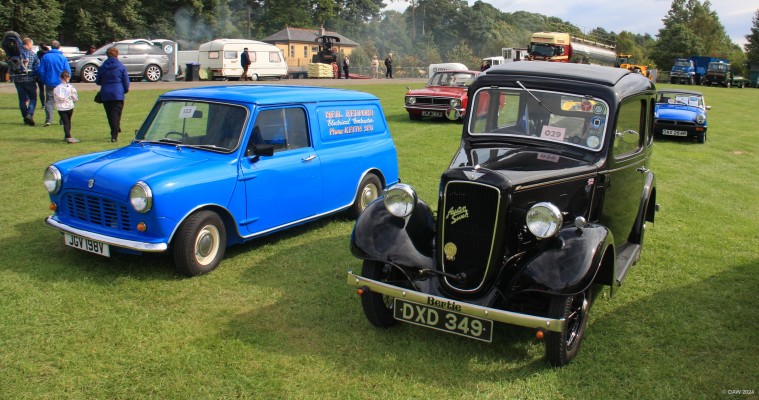 Vintage cars, Deeside Steam and Vintage Rally, 2018
