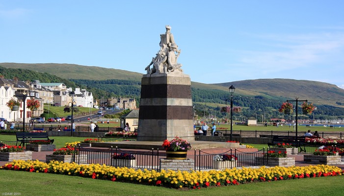 Largs War Memorial in summer
