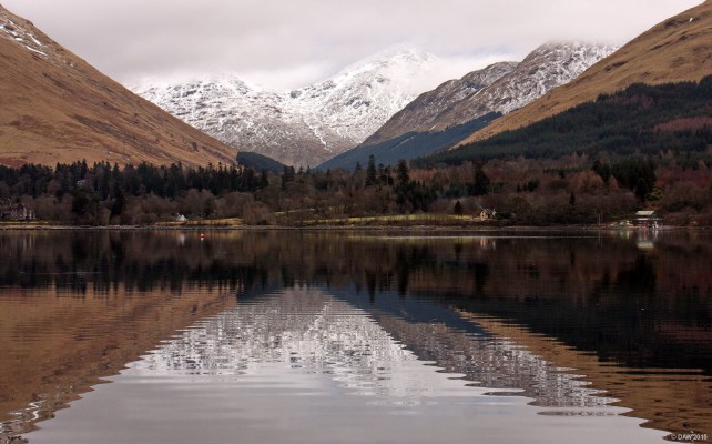 Looking across Loch fyne
A winter view across Loch Fyne towards Ardinglas.  The snow-covered Ben Ime rises to 1011 metres in the distance.  [url=http://www.streetmap.co.uk/map.srf?X=223704&Y=709220&A=Y&Z=120&ax=215514&ay=710382/] Map location. [/url]
