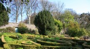 Jura_House_Gardens_2.jpg